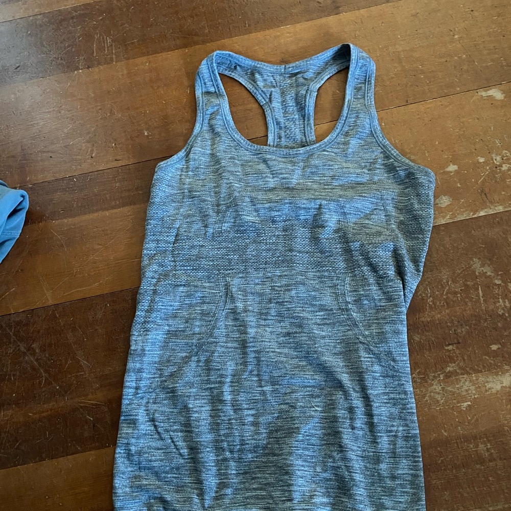 Lululemon Athletica Heathered Gray Tank Top
